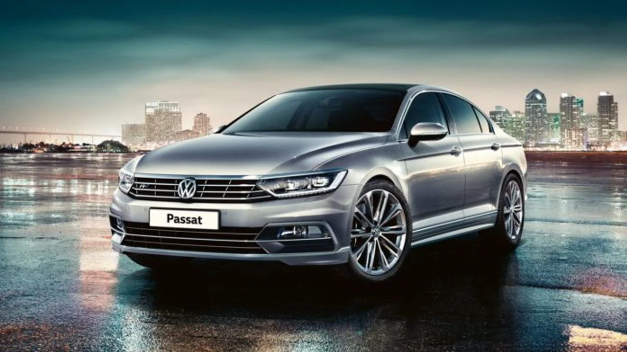 VOLKSWAGEN PASSAT